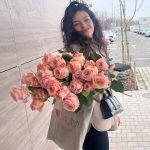 Claudia vecina noastra- micuta florareasa